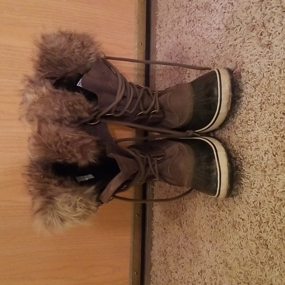 Sorel joan of arctic boots sz 9